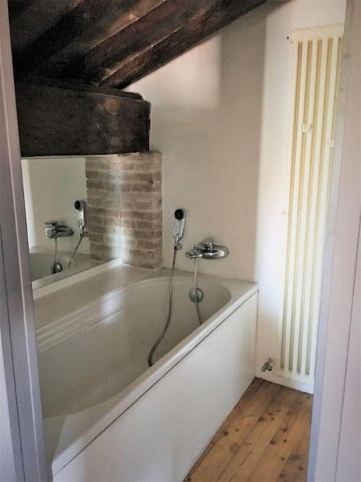 Romantic Studio In The Historical Heart Of Padova Exterior photo